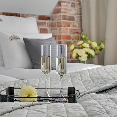 Apartamenty Stagiewna By Downtown Apartments กดัญสก์ ภายนอก รูปภาพ